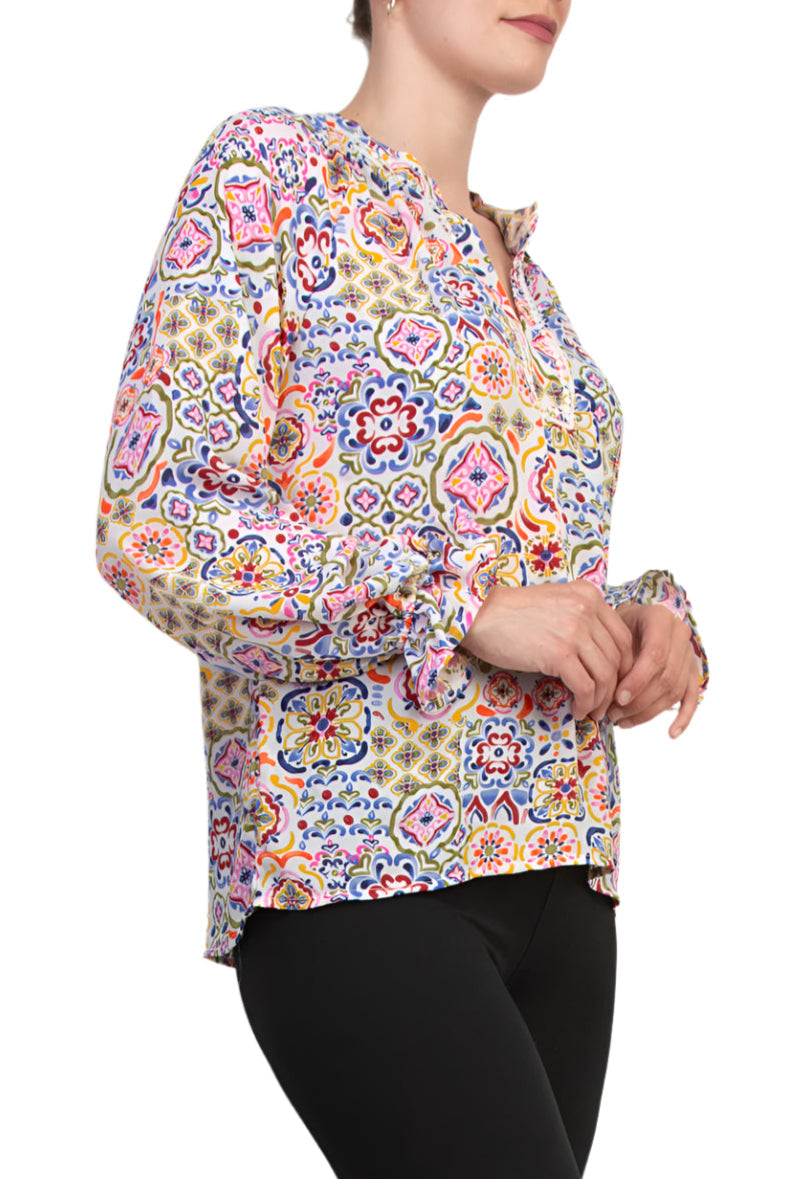 Detail Crochet Trim Edges V-Neckline Elastic