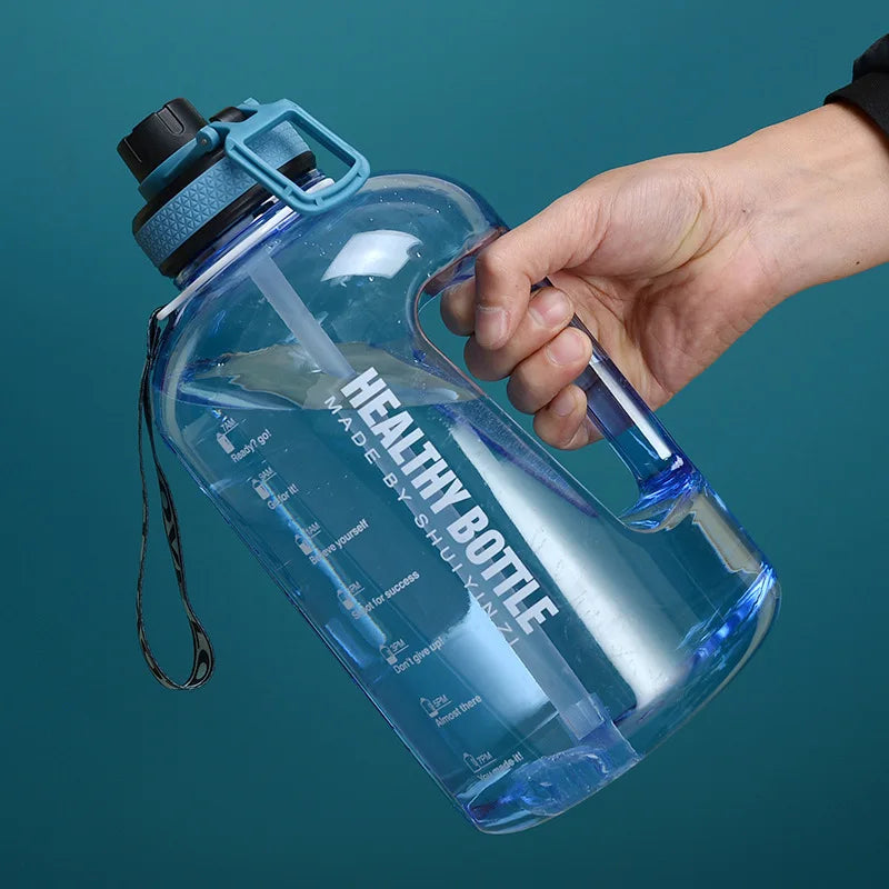 2.2Liters Large Capacity Cup//Fitness Gallon Straw Big Water Bottle