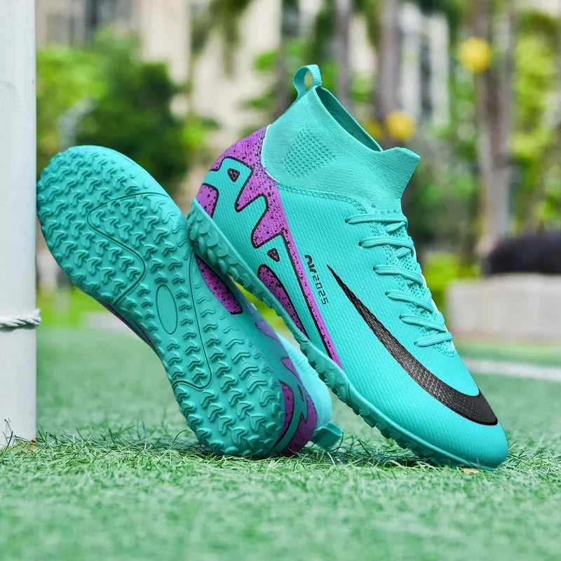 New Soccer Shoes Training Shoes Comfortable Outdoor//Indoor Football Boots - GilloServ