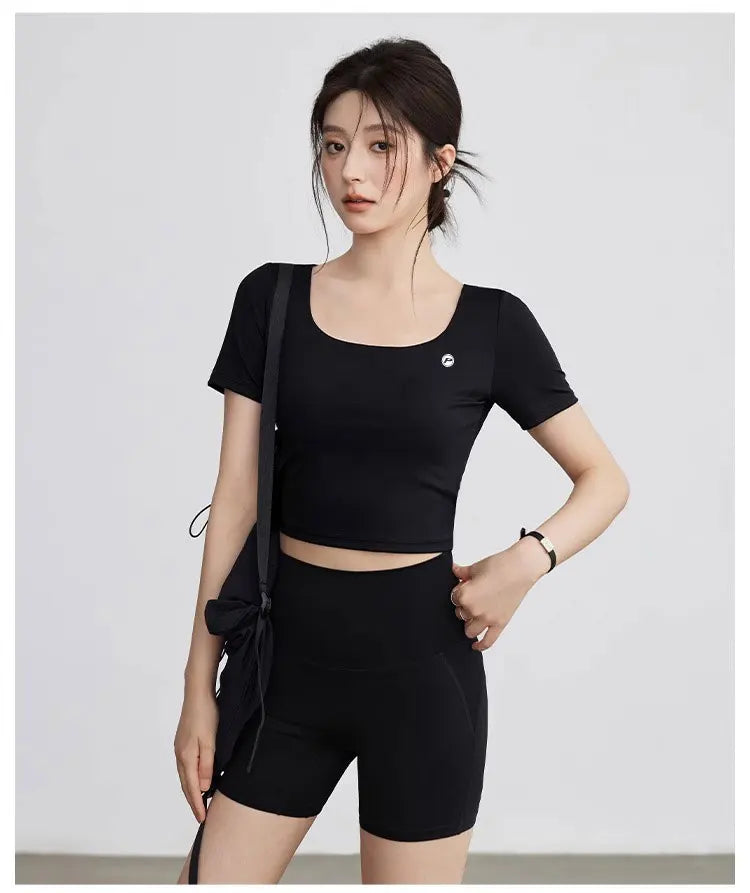 Yoga Clothes Sports Vest with Chest Pad Women's Tracksuit Athletic Wear Fitness Suit Gym Workout Push Up Clothes Sports Bra - GilloServ