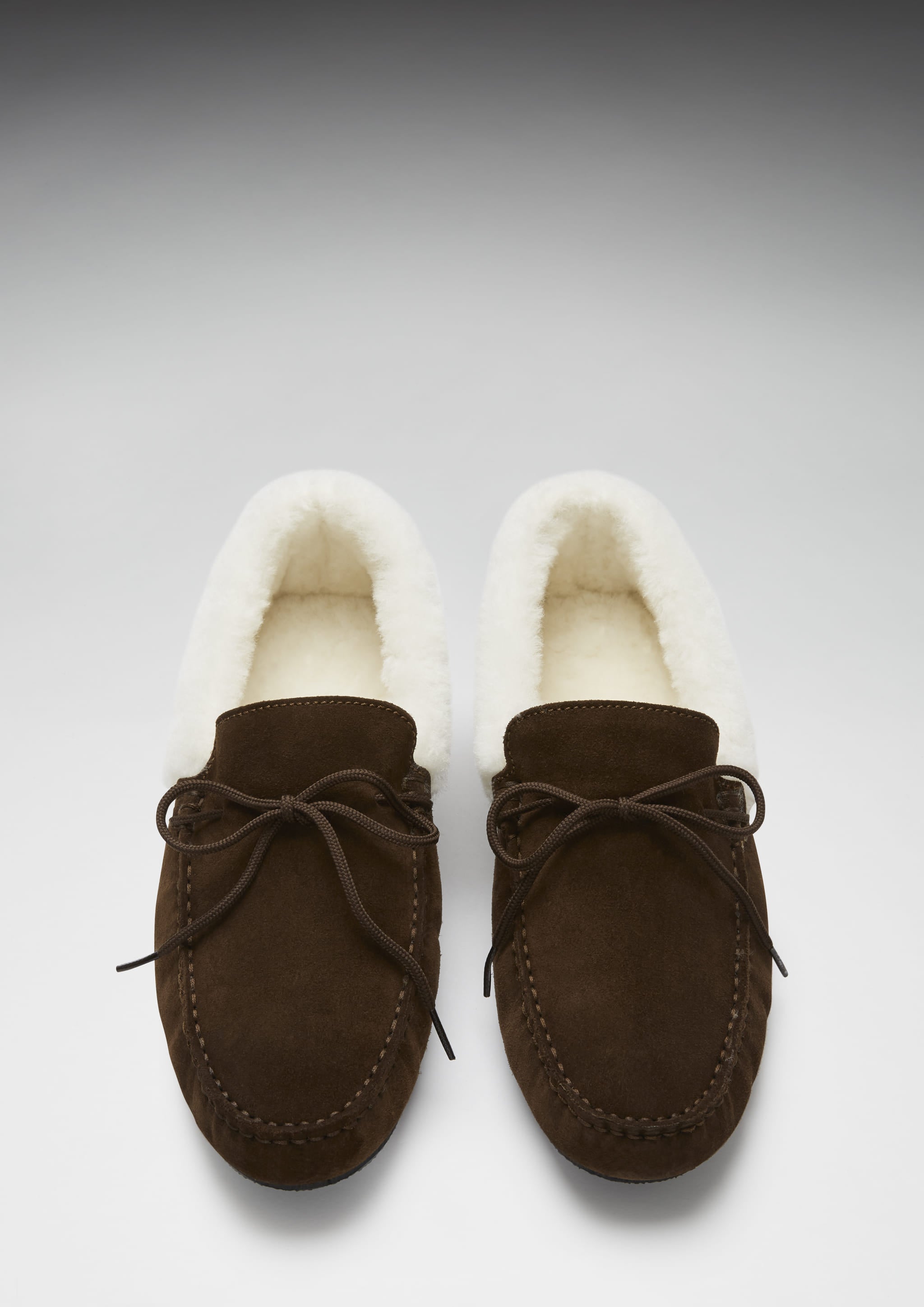 Slippers, sheepskin, brown suede - GilloServ