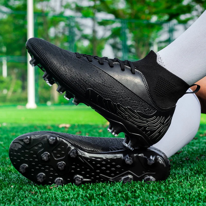 Best Quality Professional Soccer Shoes Men Anti-slip Grass Training Long Stud Sports Shoes - GilloServ