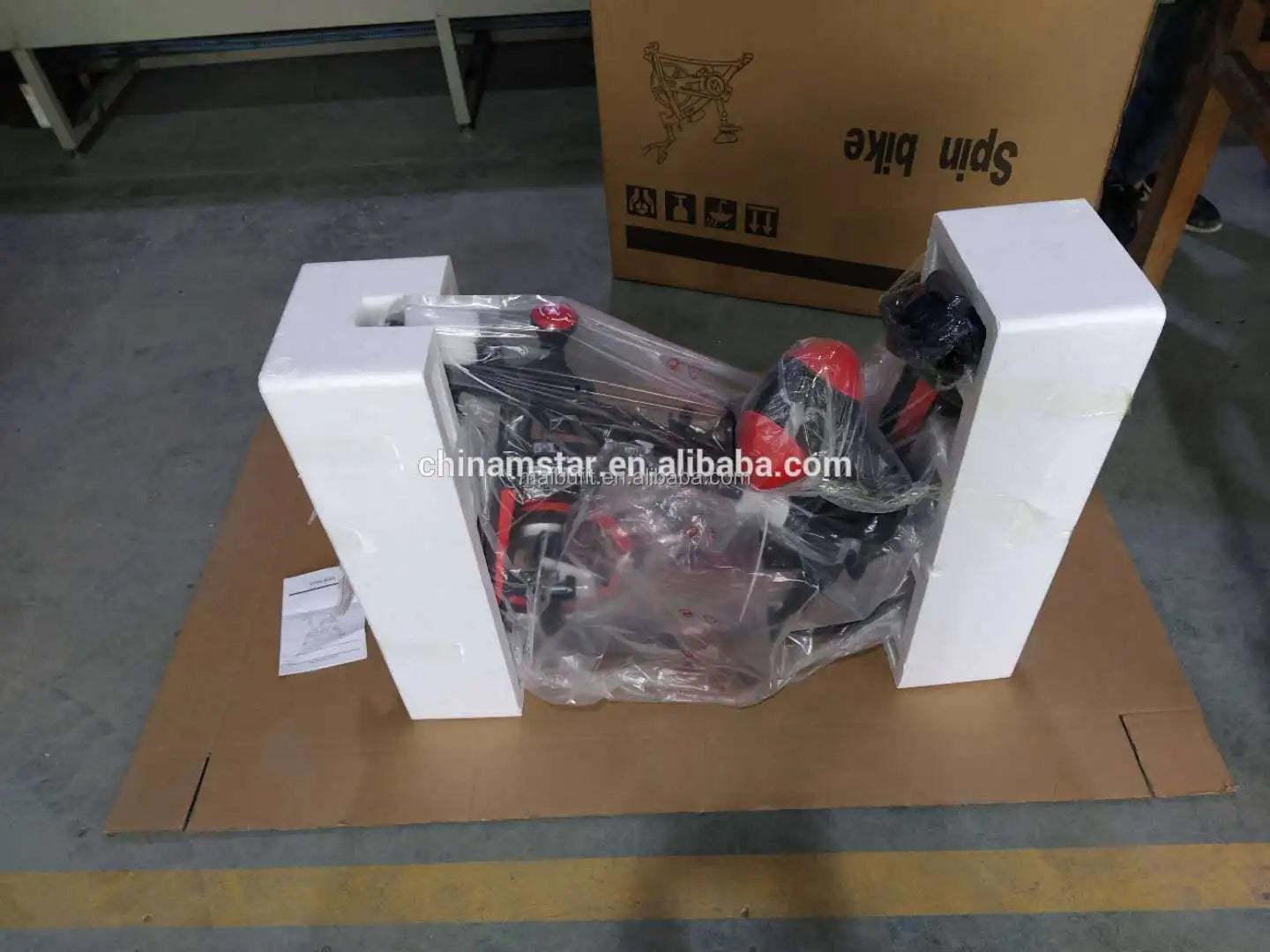 Digital Gym Equipment Supplier Spinning Bike for Gym