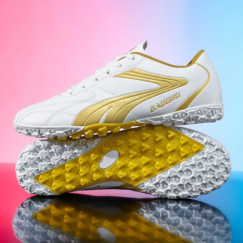 Men Soccer Shoes Breathable//Football Boots//Ultralight Professional Training Sneakers - GilloServ