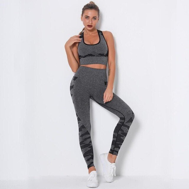 Seamless Yoga Fitness Set Women Sportswear - GilloServ