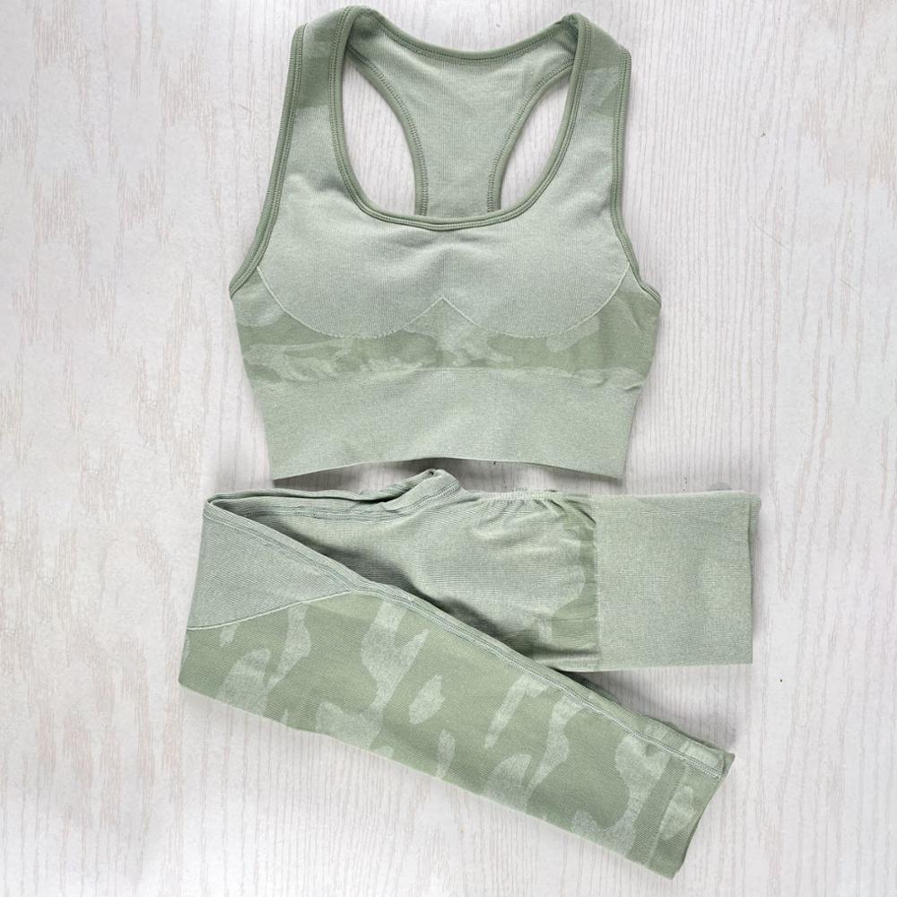 Seamless Yoga Fitness Set Women Sportswear - GilloServ