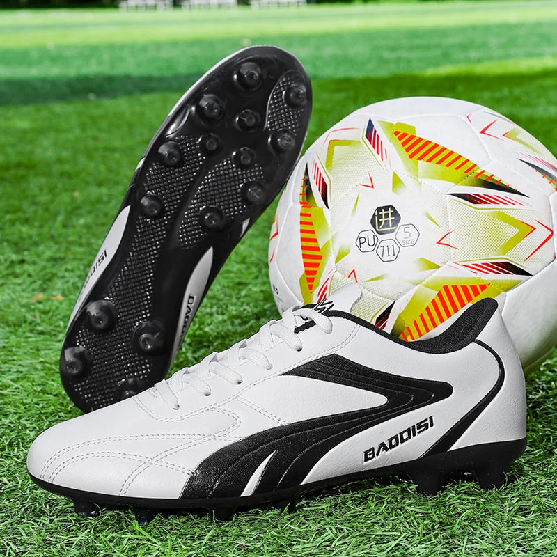 Men Soccer Shoes Breathable//Football Boots//Ultralight Professional Training Sneakers - GilloServ