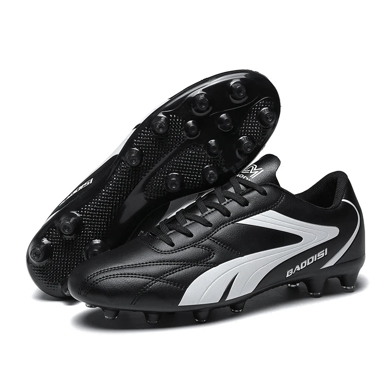 Men Soccer Shoes Breathable//Football Boots//Ultralight Professional Training Sneakers - GilloServ