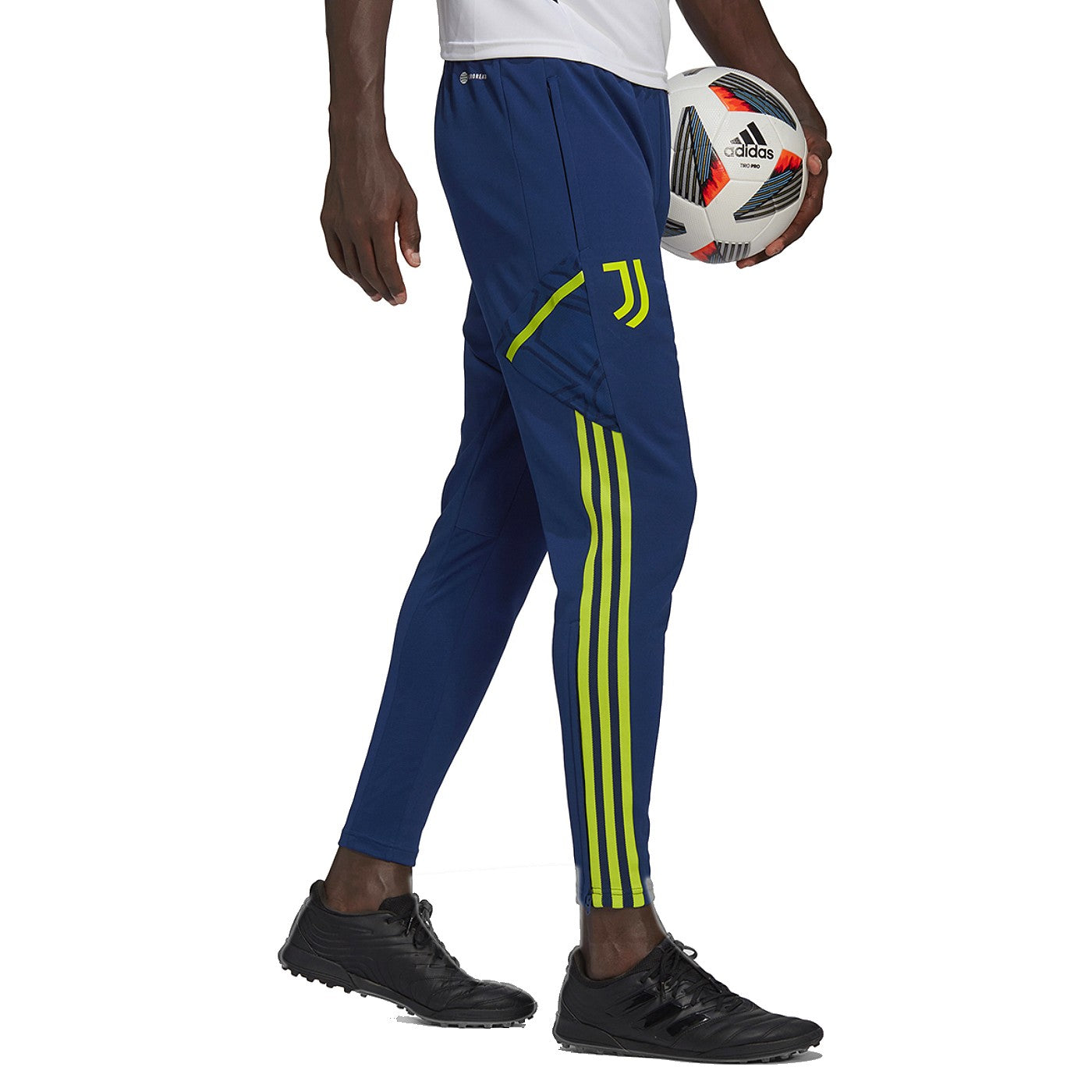 Juventus training technical soccer tracksuit