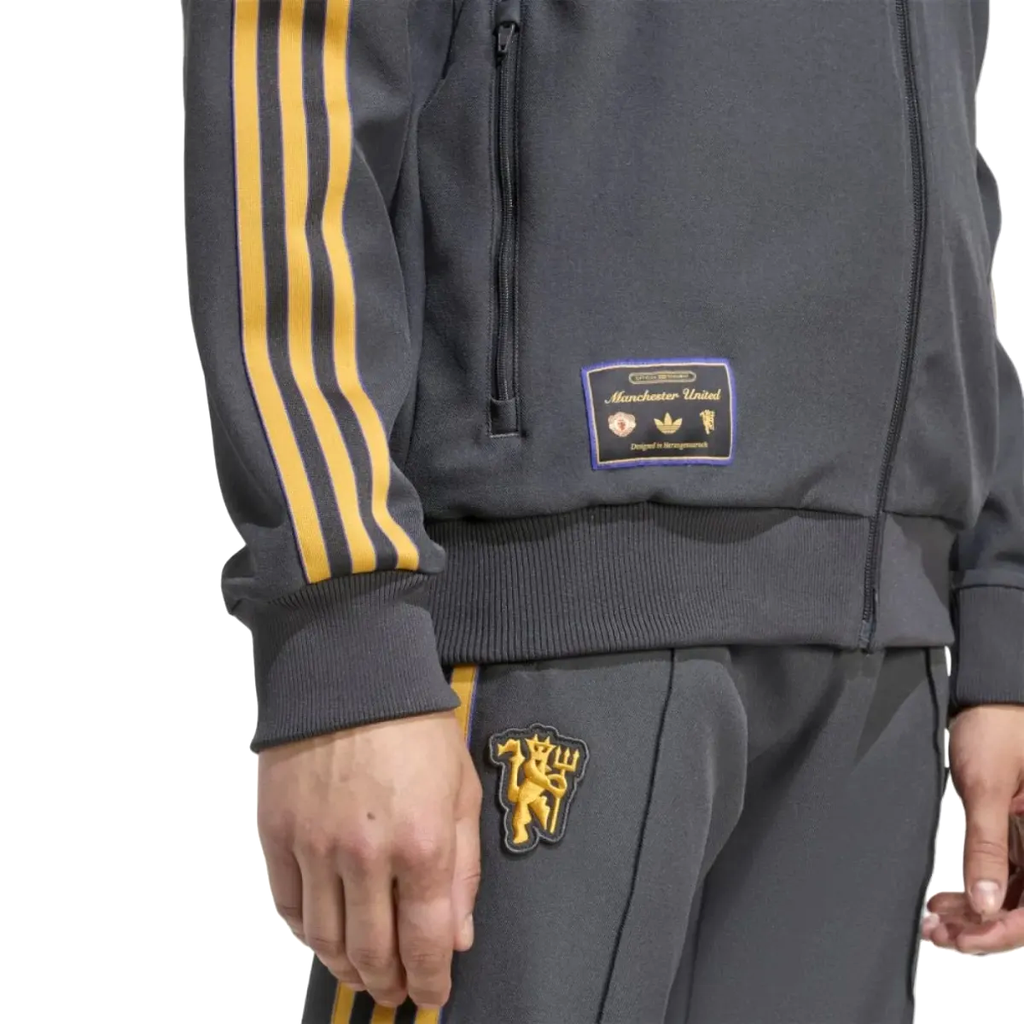 Manchester United Originals casual presentation tracksuit