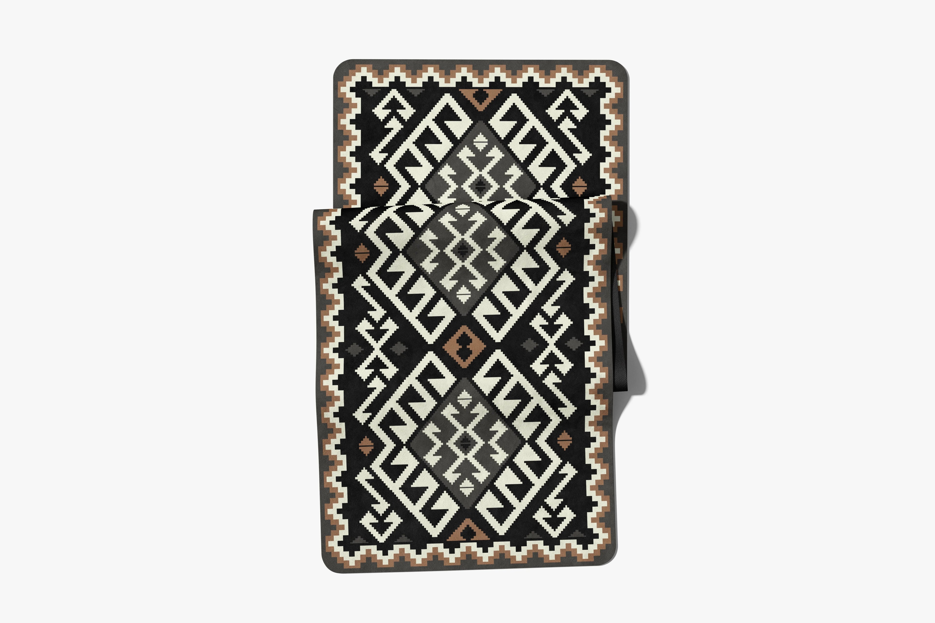 Foldable Travel Yoga Mat 2mm Lightweight - GilloServ