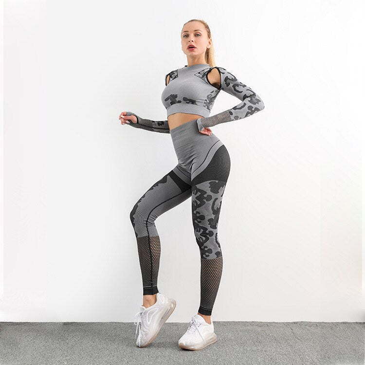 Seamless Camo Print Sports Yoga Set - GilloServ