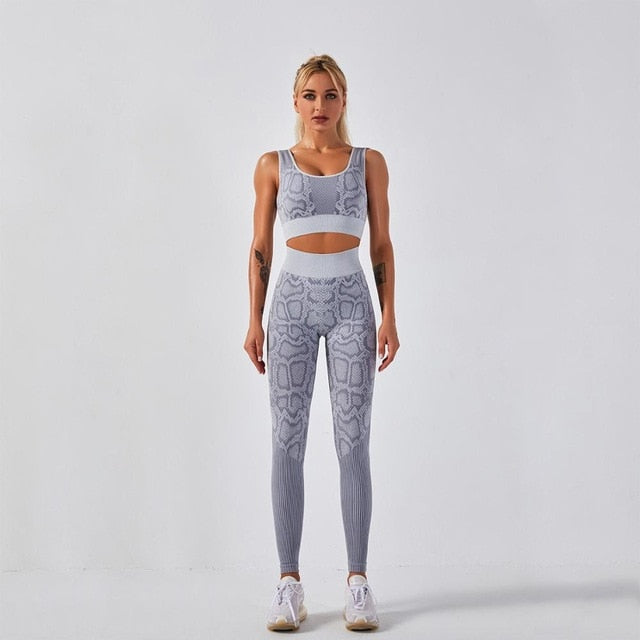Seamless Snakeskin Print Yoga Set Gym Fashion Tank - GilloServ