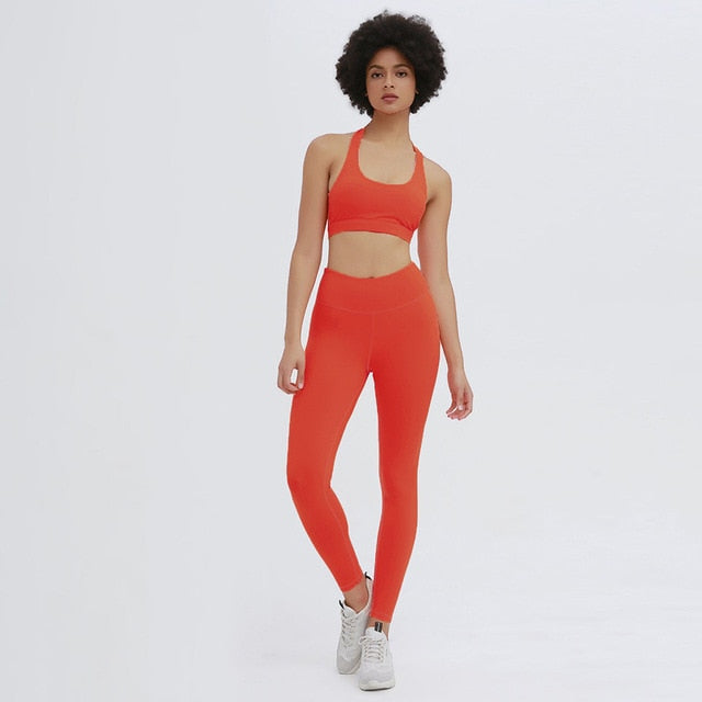 Seamless Yoga Set Women Gym Clothing Halter Tank Crop Top Leggings Tracksuit Push Up Work Out Gym Sportswear Hip Lifting Outfits - GilloServ