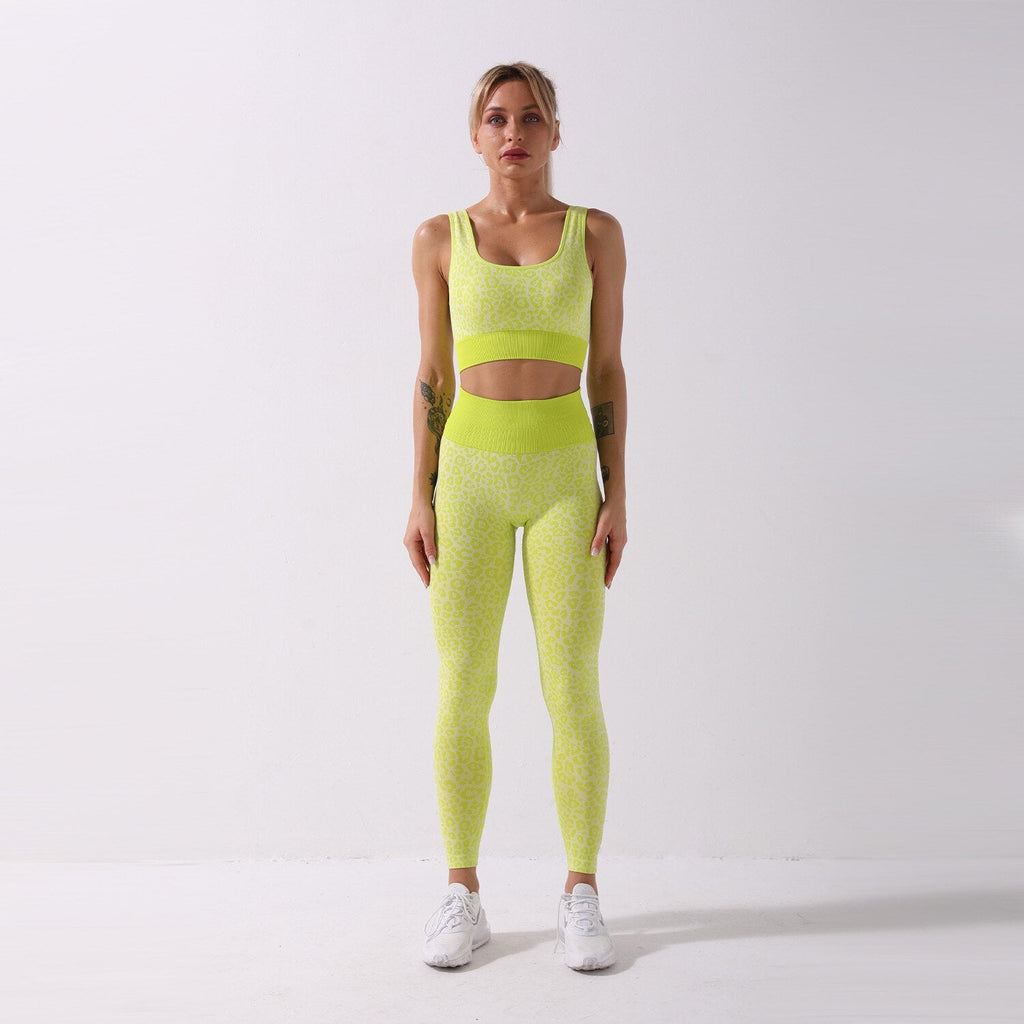 Seamless Leopard Print Yoga Set Gym Clothing Fashion Tank - GilloServ