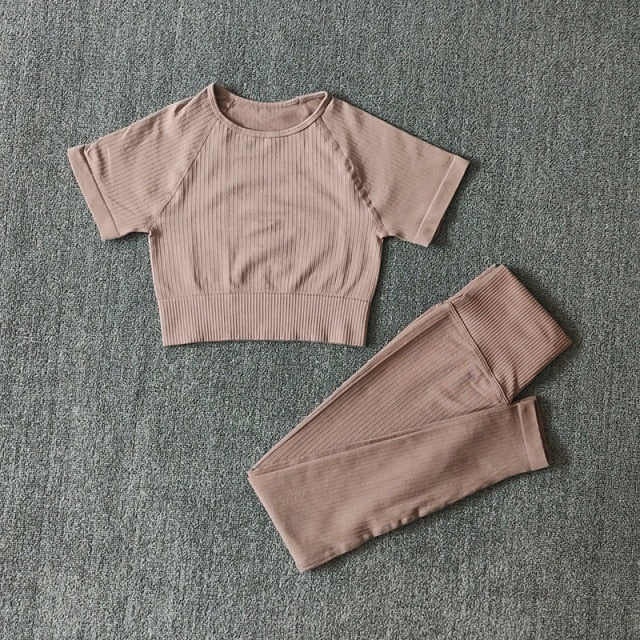 Seamless Yoga Suits Women Crop Top Short Sleeve Shirts - GilloServ